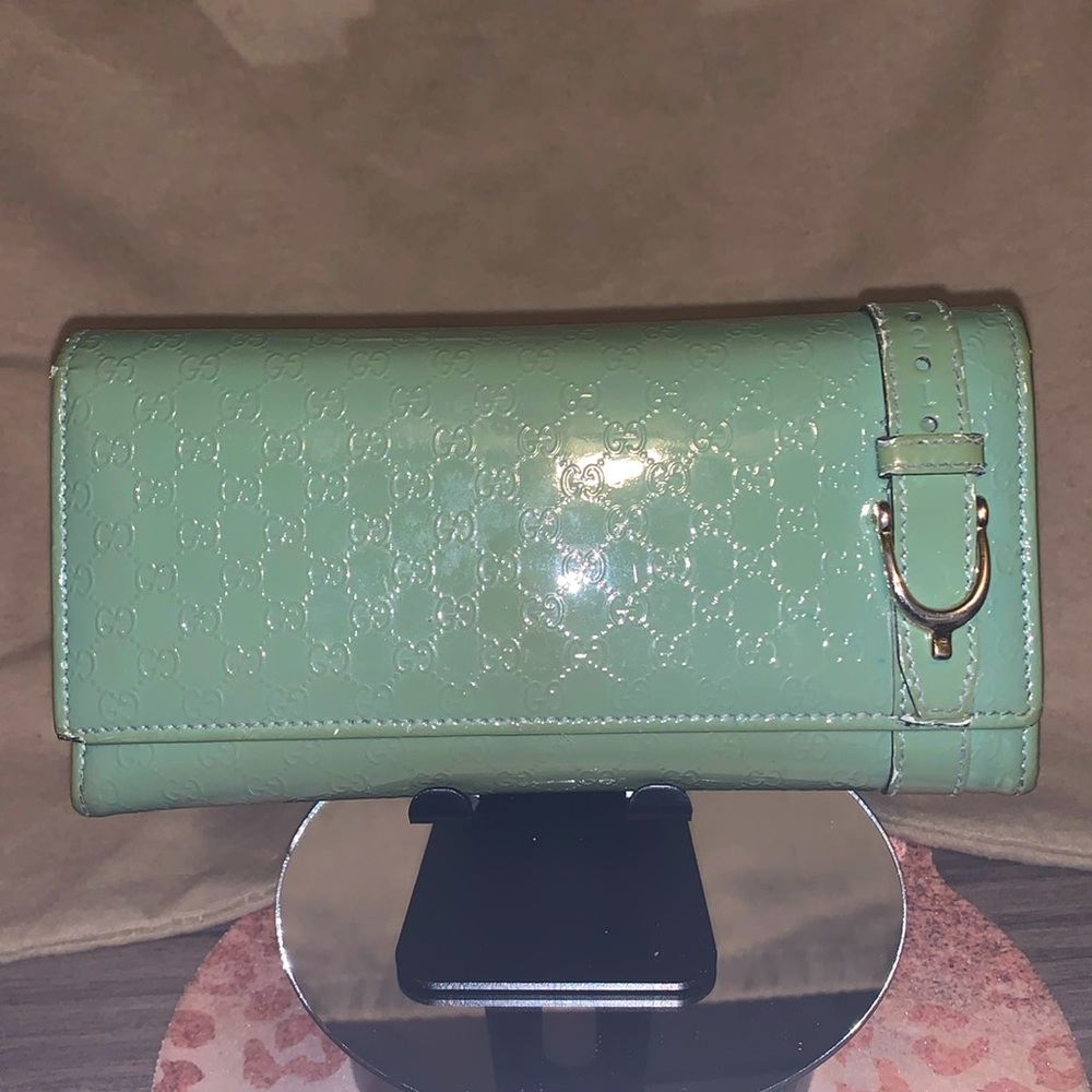 Gucci GG Authentic Pre-loved Supreme Continental Wallet Long 309760-4276